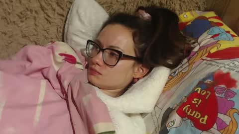 Snapshot of flowercandydoll chatting on February 4, 2025, 12:51 am say meow and send tip online show from February 4, 2025, 12:51 am