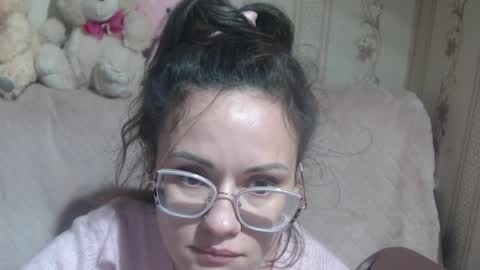 say meow and send tip  online show from April 2, 2026, 4:37 pm