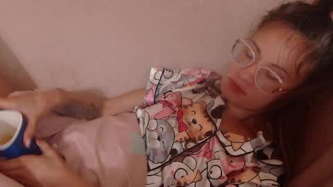 Snapshot of flowercandydoll chatting on May 13, 2026, 7:39 am say meow and send tip online show from May 13, 2026, 7:39 am