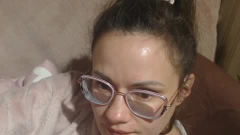 say meow and send tip  online show from March 30, 2026, 5:36 pm