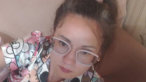 say meow and send tip  online show from May 15, 2026, 11:01 pm