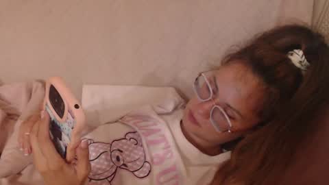 Snapshot of flowercandydoll1313 chatting on June 17, 2026, 5:25 pm say meow and send tip online show from June 17, 2026, 5:25 pm