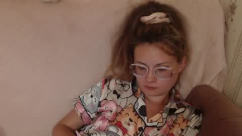 say meow  and  send tip  online show from July 2, 2026, 5:19 pm