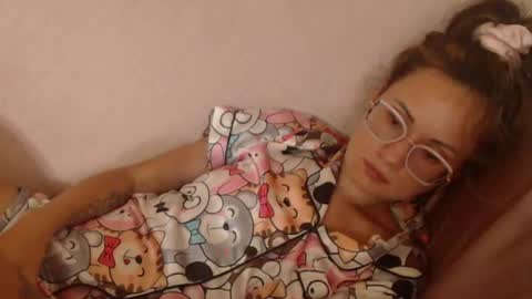 say meow  and  send tip  online show from July 3, 2026, 5:52 pm