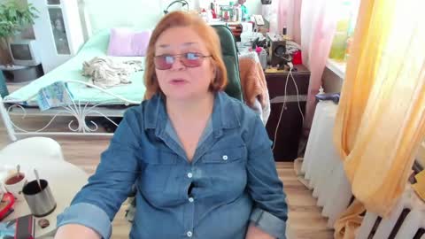 Flowerlower online show from April 23, 2026, 7:41 am