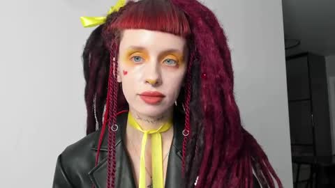 Snapshot of flowerofsin2001 chatting on March 4, 2025, 4:30 pm Flower online show from March 4, 2025, 4:30 pm