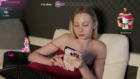 Snapshot of fluffy_cloude chatting on May 29, 2026, 6:50 pm fluffy_cloude online show from May 29, 2026, 6:50 pm
