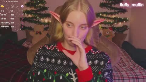 Snapshot of fluffy_muffin3 chatting on December 11, 2024, 7:14 pm Agatha online show from December 11, 2024, 7:14 pm