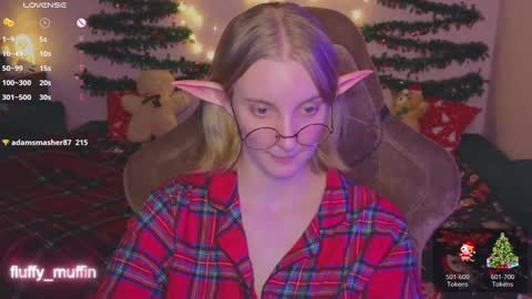 Snapshot of fluffy_muffin3 chatting on December 18, 2024, 10:13 pm Agatha online show from December 18, 2024, 10:13 pm