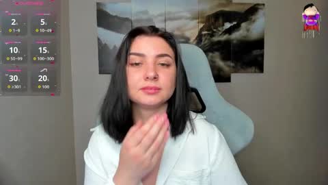 Snapshot of flufyfoxx chatting on May 21, 2026, 1:12 am Lina online show from May 21, 2026, 1:12 am