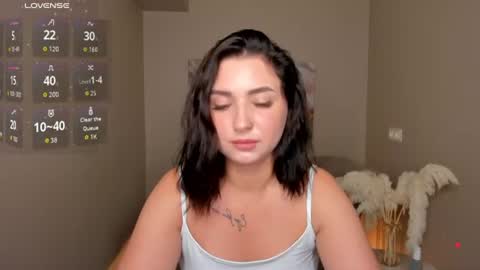 Lina online show from July 26, 2026, 12:30 am