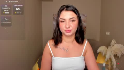 Lina online show from August 2, 2026, 11:47 pm