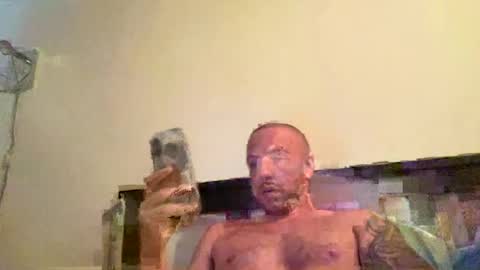 Snapshot of fluxboyez chatting on June 17, 2026, 2:03 am fluxboyez online show from June 17, 2026, 2:03 am