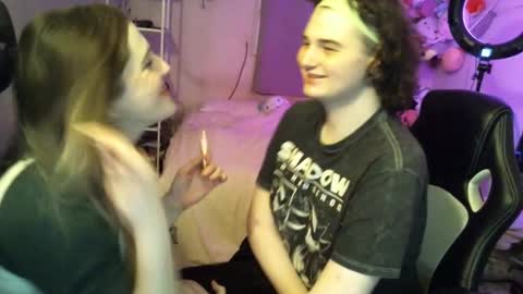 Flux online show from February 2, 2026, 2:38 pm