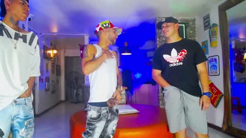 flyckers online show from December 6, 2024, 6:50 pm