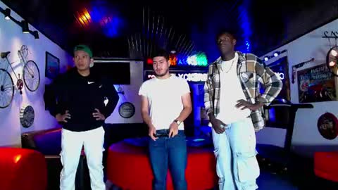 flyckers online show from July 10, 2026, 12:08 pm