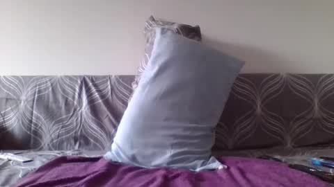 Snapshot of flylen chatting on September 21, 2025, 7:32 am flylen online show from September 21, 2025, 7:32 am