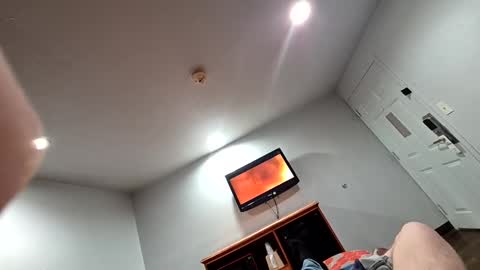 Snapshot of flyyboy341147 chatting on September 24, 2025, 9:40 pm flyyboy341147 online show from September 24, 2025, 9:40 pm