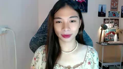 Snapshot of foeheart chatting on November 5, 2025, 2:00 am Foe online show from November 5, 2025, 2:00 am