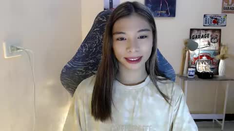 Snapshot of foeheart chatting on December 17, 2025, 12:55 pm Foe online show from December 17, 2025, 12:55 pm