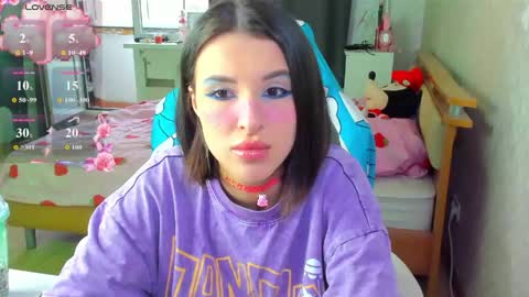 Snapshot of folinskaayaa chatting on June 3, 2026, 7:11 am folinskaayaa online show from June 3, 2026, 7:11 am