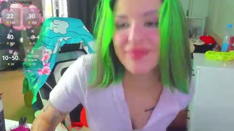 Snapshot of folinskaayaa chatting on July 24, 2026, 6:00 am folinskaayaa online show from July 24, 2026, 6:00 am