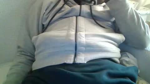 Snapshot of folletto1 chatting on December 14, 2025, 2:00 pm folletto1 online show from December 14, 2025, 2:00 pm