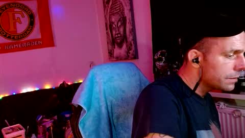 Snapshot of fonzie8012 chatting on October 2, 2025, 1:45 am Hard2DaCore22 online show from October 2, 2025, 1:45 am