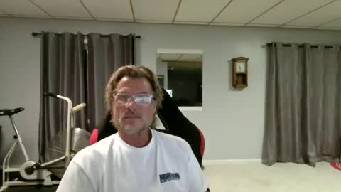 foodforcatfists online show from June 30, 2026, 3:29 am