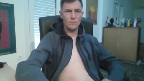 forfun1317 online show from March 18, 2026, 1:14 pm