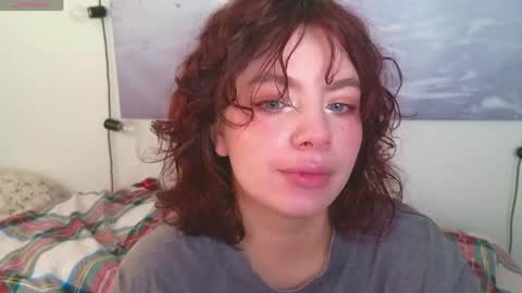 Snapshot of forget__me__nots chatting on April 15, 2026, 2:35 pm forget__me__nots online show from April 15, 2026, 2:35 pm