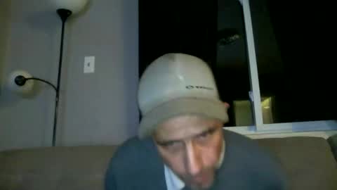 Snapshot of fouraide42 chatting on December 20, 2024, 4:42 am fouraide42 online show from December 20, 2024, 4:42 am