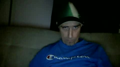 Snapshot of fouraide42 chatting on December 26, 2024, 2:01 am fouraide42 online show from December 26, 2024, 2:01 am