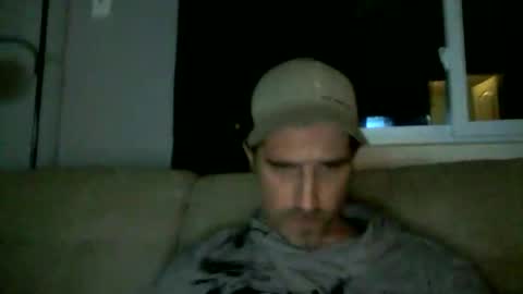 Snapshot of fouraide42 chatting on February 21, 2025, 4:18 am fouraide42 online show from February 21, 2025, 4:18 am