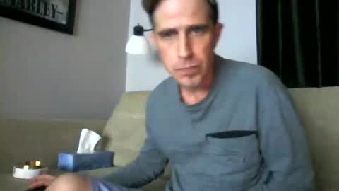 Snapshot of fouraide42 chatting on March 9, 2025, 11:35 pm fouraide42 online show from March 9, 2025, 11:35 pm