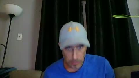 Snapshot of fouraide42 chatting on September 9, 2025, 2:22 am fouraide42 online show from September 9, 2025, 2:22 am