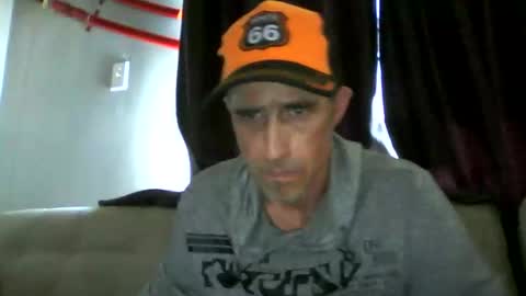 Snapshot of fouraide42 chatting on May 14, 2026, 3:30 pm fouraide42 online show from May 14, 2026, 3:30 pm