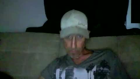 Snapshot of fouraide42 chatting on May 22, 2026, 4:08 am fouraide42 online show from May 22, 2026, 4:08 am