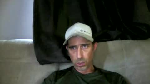 Snapshot of fouraide42 chatting on June 6, 2026, 2:22 pm fouraide42 online show from June 6, 2026, 2:22 pm