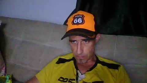 Snapshot of fouraide42 chatting on July 11, 2026, 7:33 am fouraide42 online show from July 11, 2026, 7:33 am