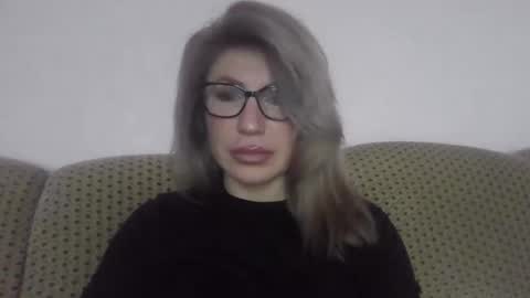 fox_red_lady7 online show from February 11, 2026, 2:00 pm