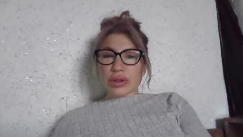 fox_red_lady7 online show from February 24, 2026, 1:20 pm