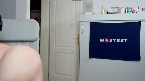 CUSTOM PHOTOS AND VIDEOS -  online show from December 12, 2024, 2:55 pm