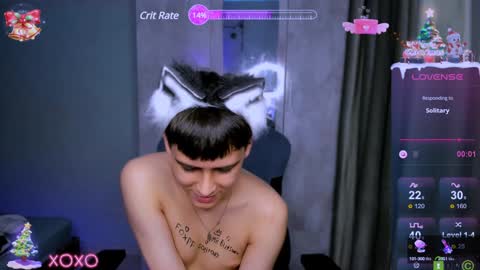 Snapshot of foxicfu chatting on February 8, 2025, 1:22 pm Foxicfu online show from February 8, 2025, 1:22 pm