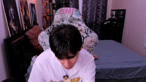 Foxicfu online show from April 30, 2026, 1:28 pm