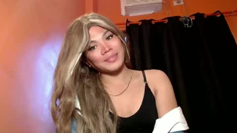 Snapshot of foxli_xx chatting on July 4, 2026, 12:28 am KITTY online show from July 4, 2026, 12:28 am
