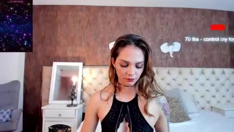 Snapshot of foxmegann chatting on June 22, 2026, 9:01 pm MeganFoxxy online show from June 22, 2026, 9:01 pm