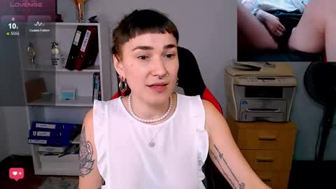 Helen - My streams are Monday - Friday at 8 AM NY time online show from February 22, 2025, 3:36 pm