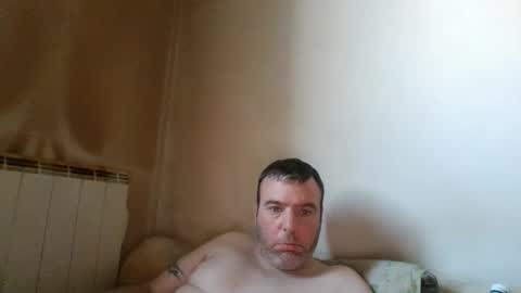 Snapshot of foxxx1982 chatting on May 8, 2026, 11:48 am foxxx1982 online show from May 8, 2026, 11:48 am