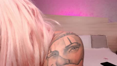 Snapshot of foxxyclarise chatting on January 25, 2025, 7:06 am Clarise online show from January 25, 2025, 7:06 am